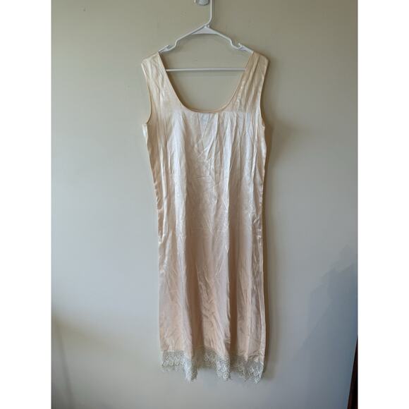 Vintage Peach Satin Rayon Sleeveless Slip Dress With Embroidery Hem Size Medium - Picture 1 of 8